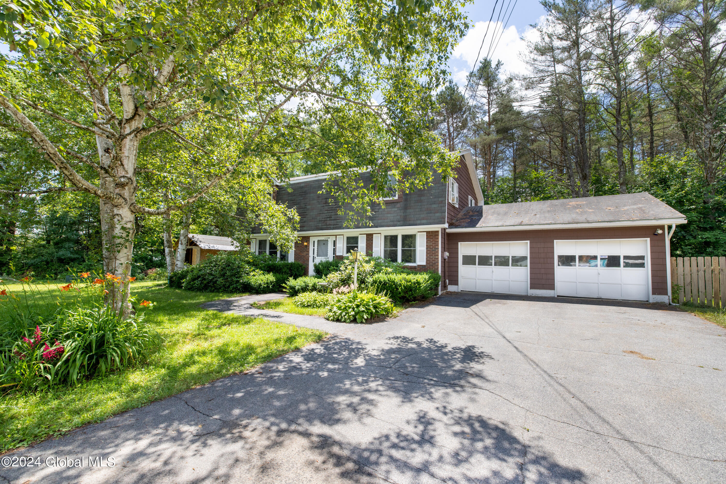 18 Linda Court Schroon Lake NY 12870