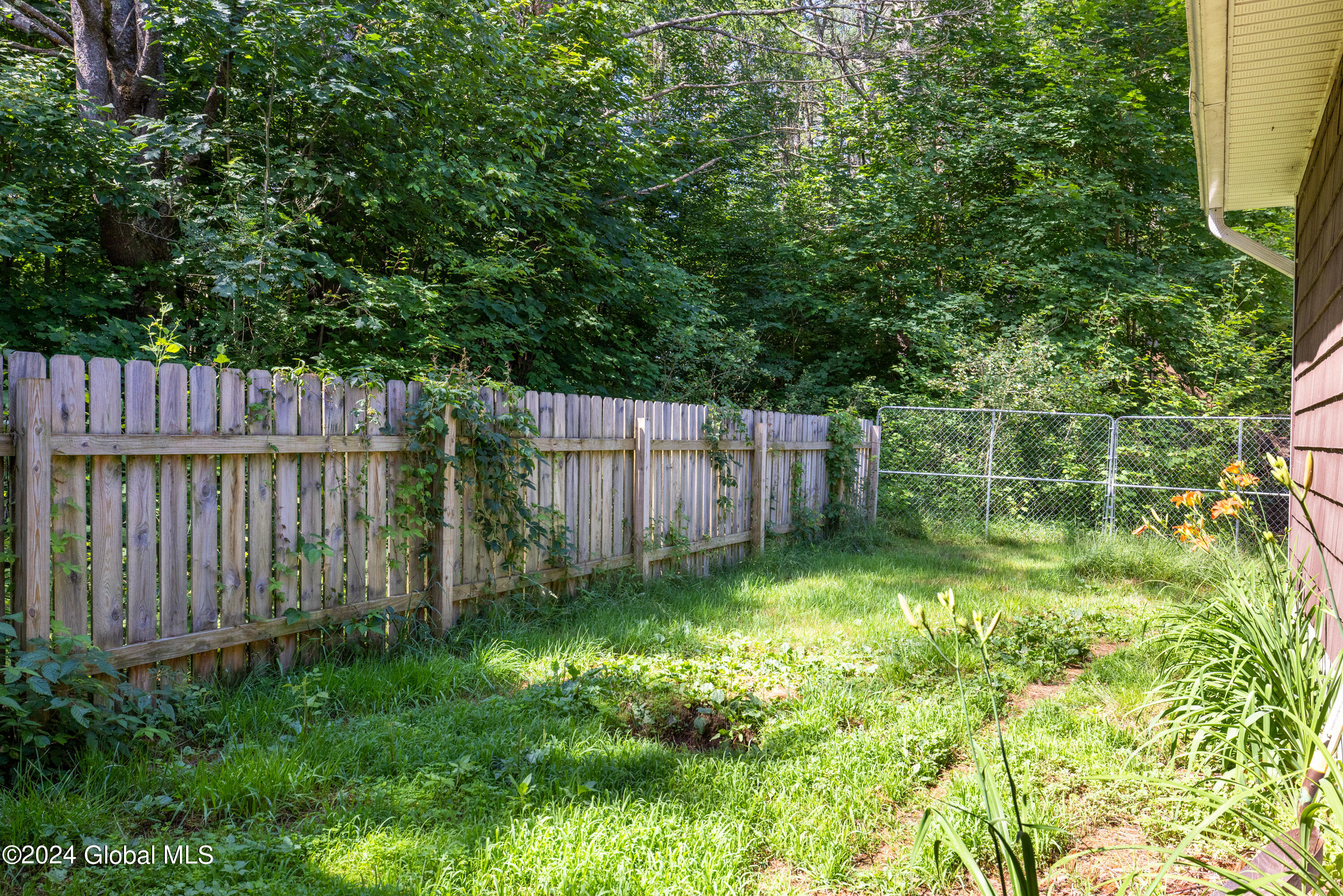 18 Linda Court Schroon Lake NY 12870