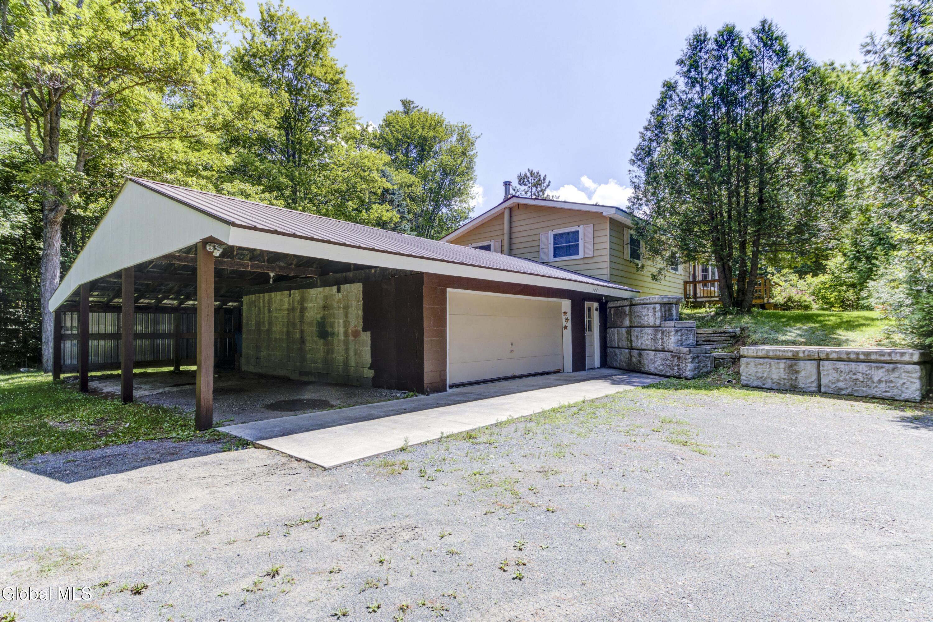 147 State Highway 10a Johnstown NY 12095