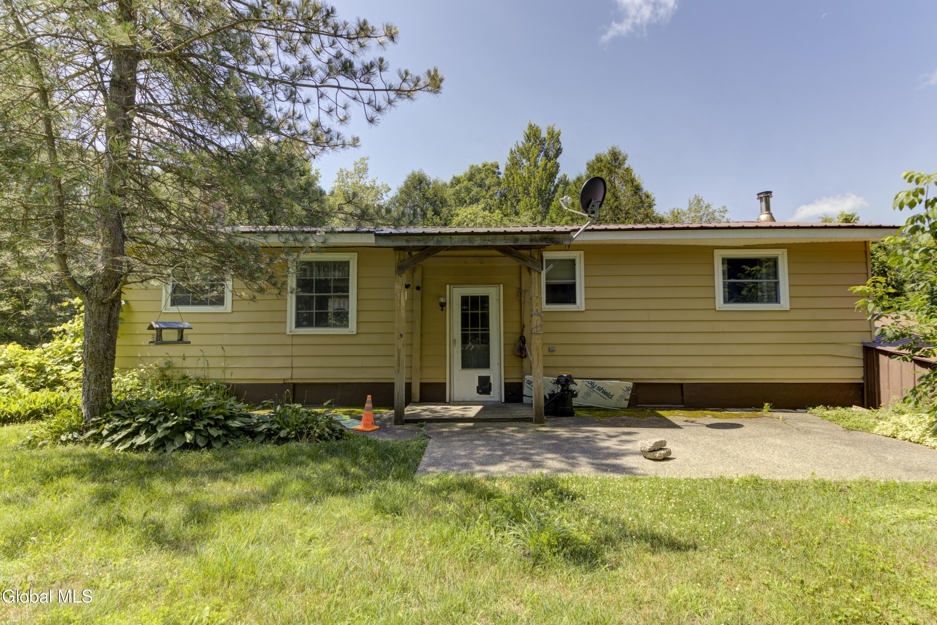 147 State Highway 10a Johnstown NY 12095