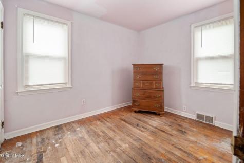 2609 2nd Avenue Schenectady NY 12303