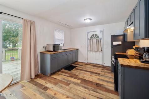 2609 2nd Avenue Schenectady NY 12303