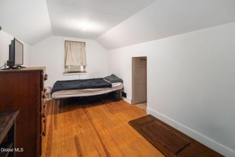 2609 2nd Avenue Schenectady NY 12303
