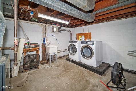 2609 2nd Avenue Schenectady NY 12303
