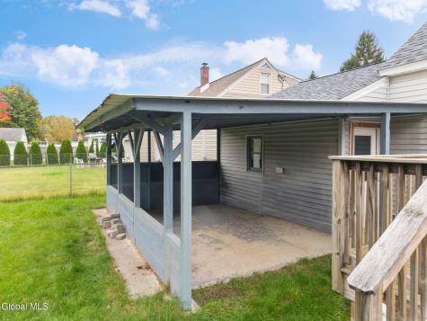 2609 2nd Avenue Schenectady NY 12303