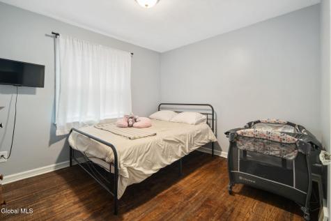 2609 2nd Avenue Schenectady NY 12303