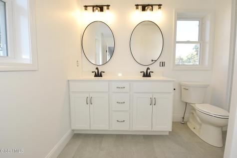 3975 Albany Street Schenectady NY 12304