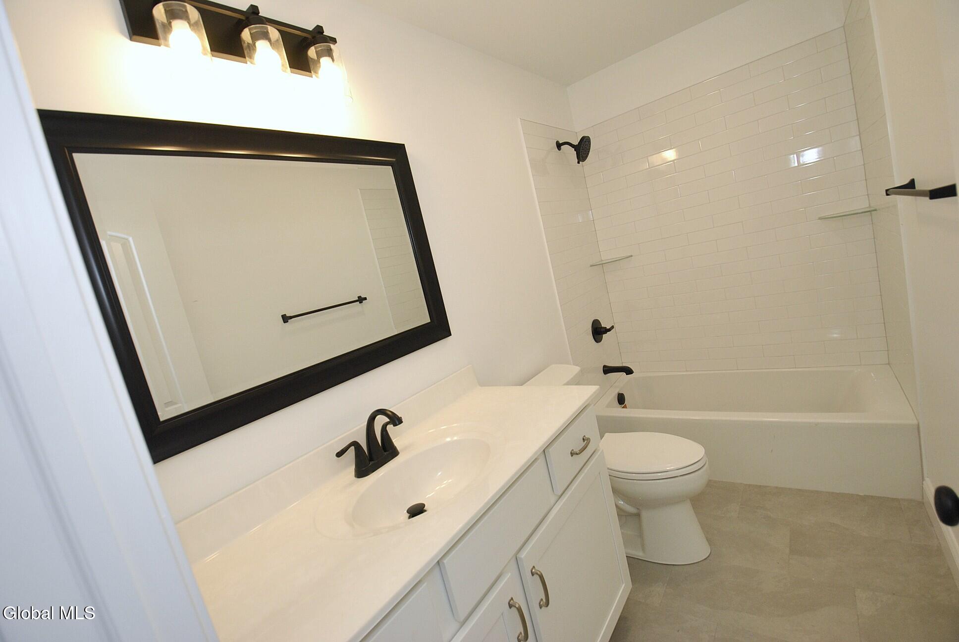 3975 Albany Street Schenectady NY 12304