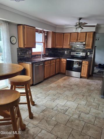 24 Rolling Hills Drive Moreau NY 12831