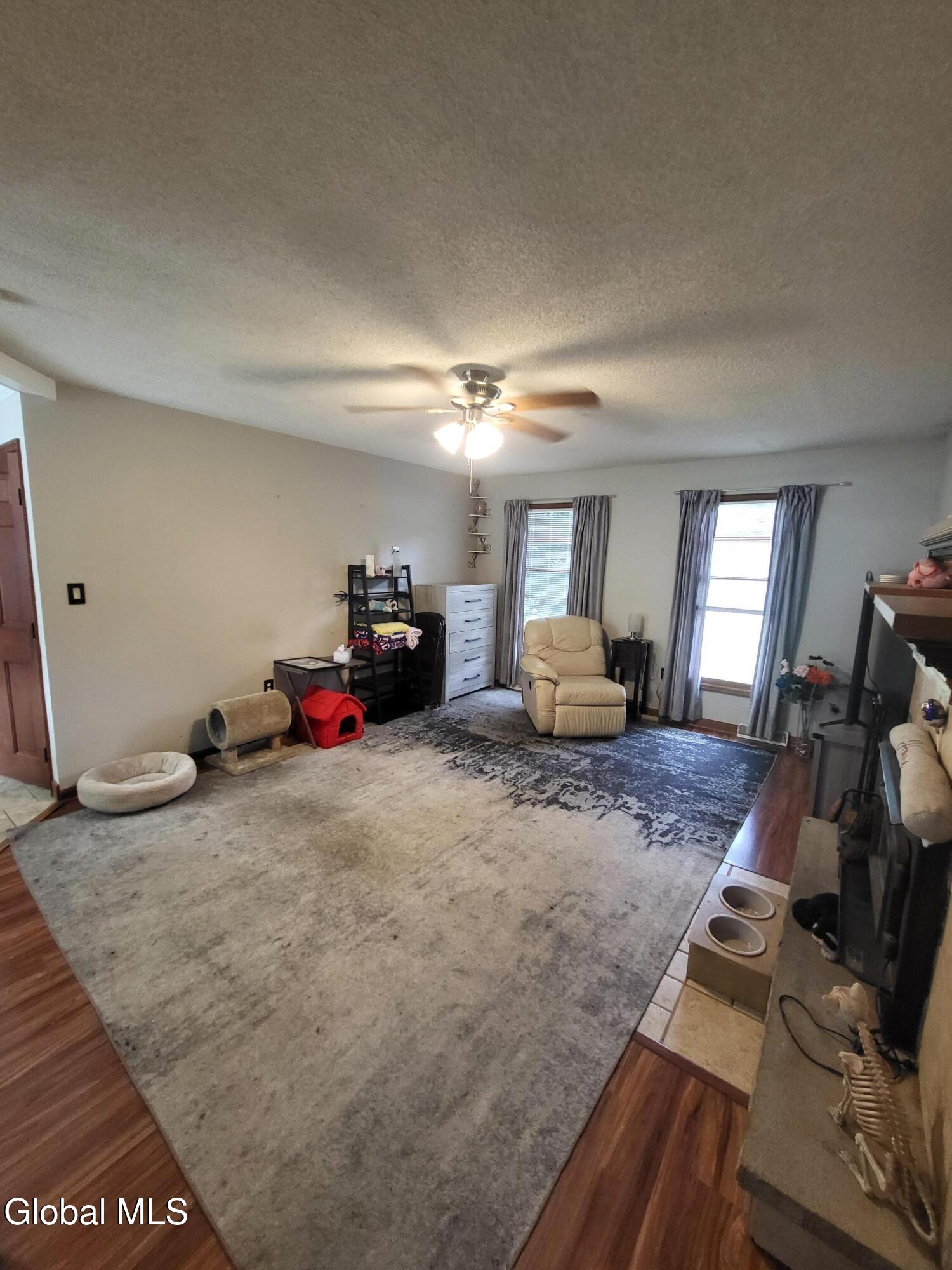 24 Rolling Hills Drive Gansevoort NY 12831