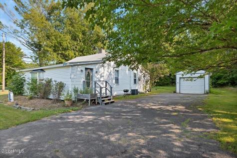 112 Old Route 23 Cairo NY 12413