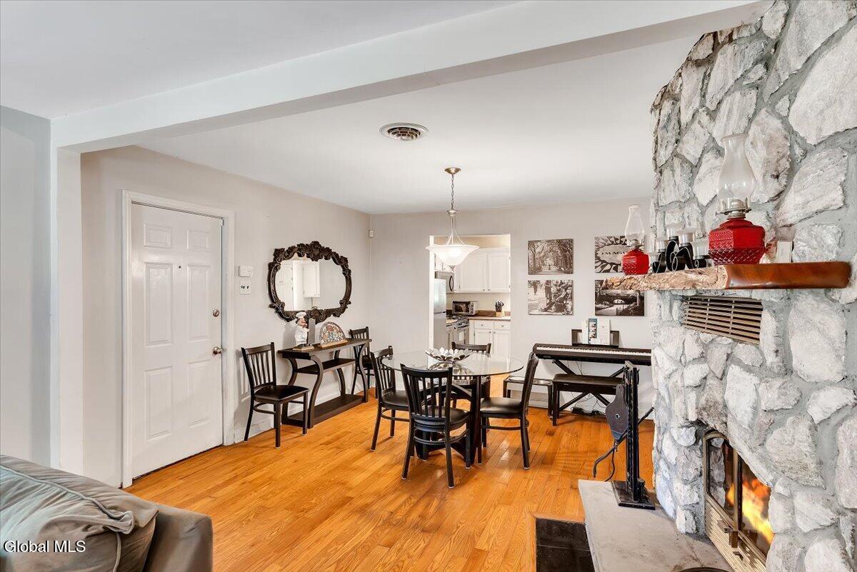 112 Old Route 23 Cairo NY 12413