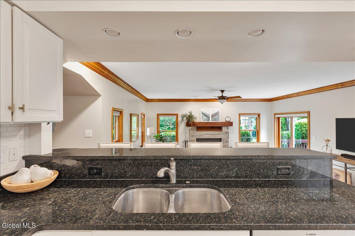 28 Loudon Parkway Loudonville NY 12211