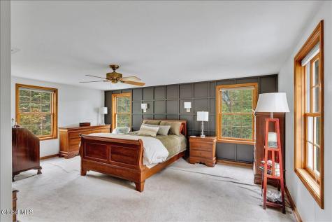 28 Loudon Parkway Loudonville NY 12211