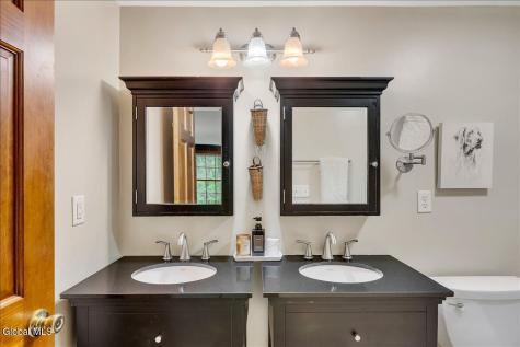 28 Loudon Parkway Loudonville NY 12211