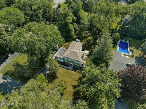 28 Loudon Parkway Loudonville NY 12211