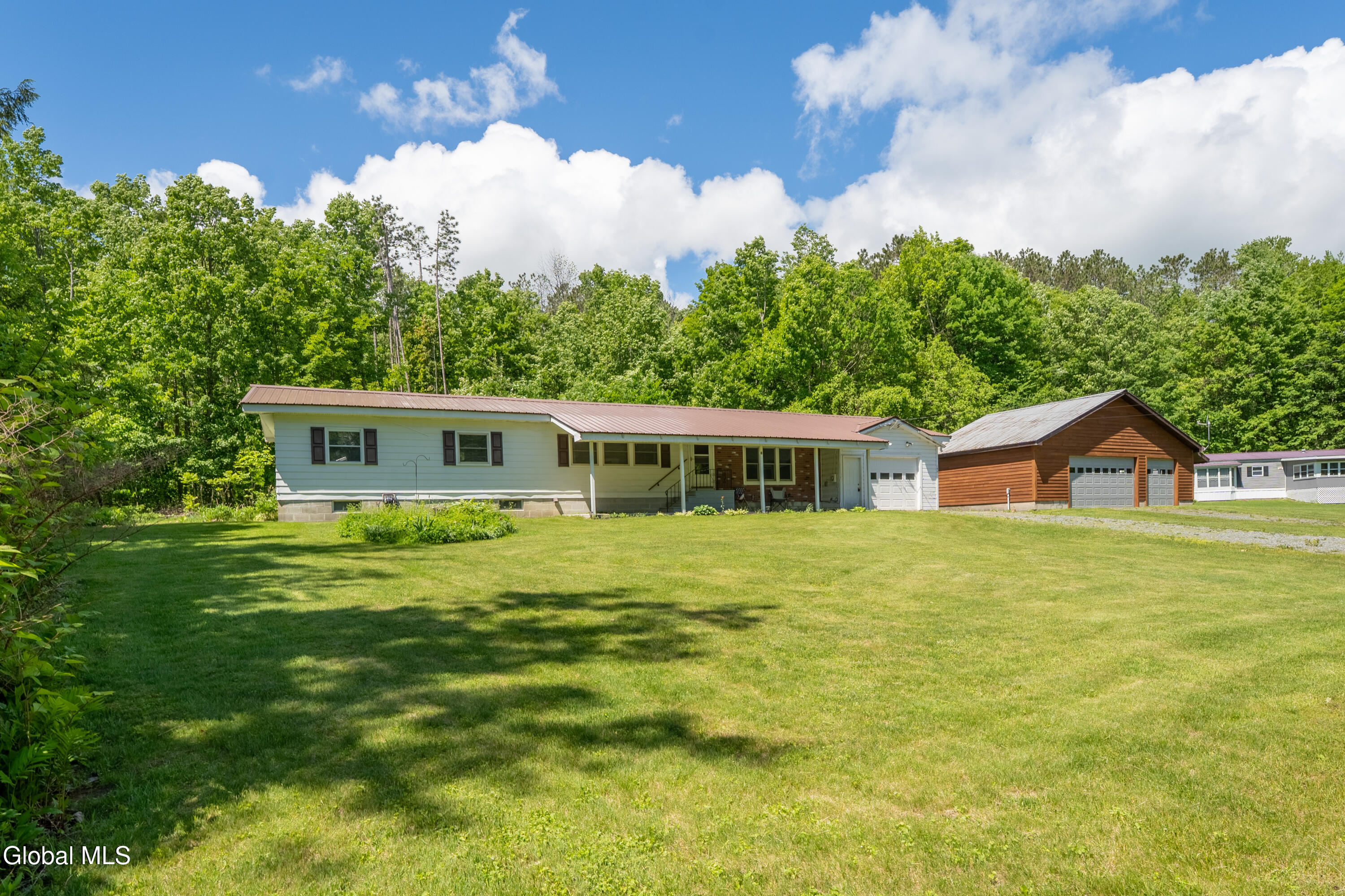 197 Lakeside Drive Mayfield NY 12117
