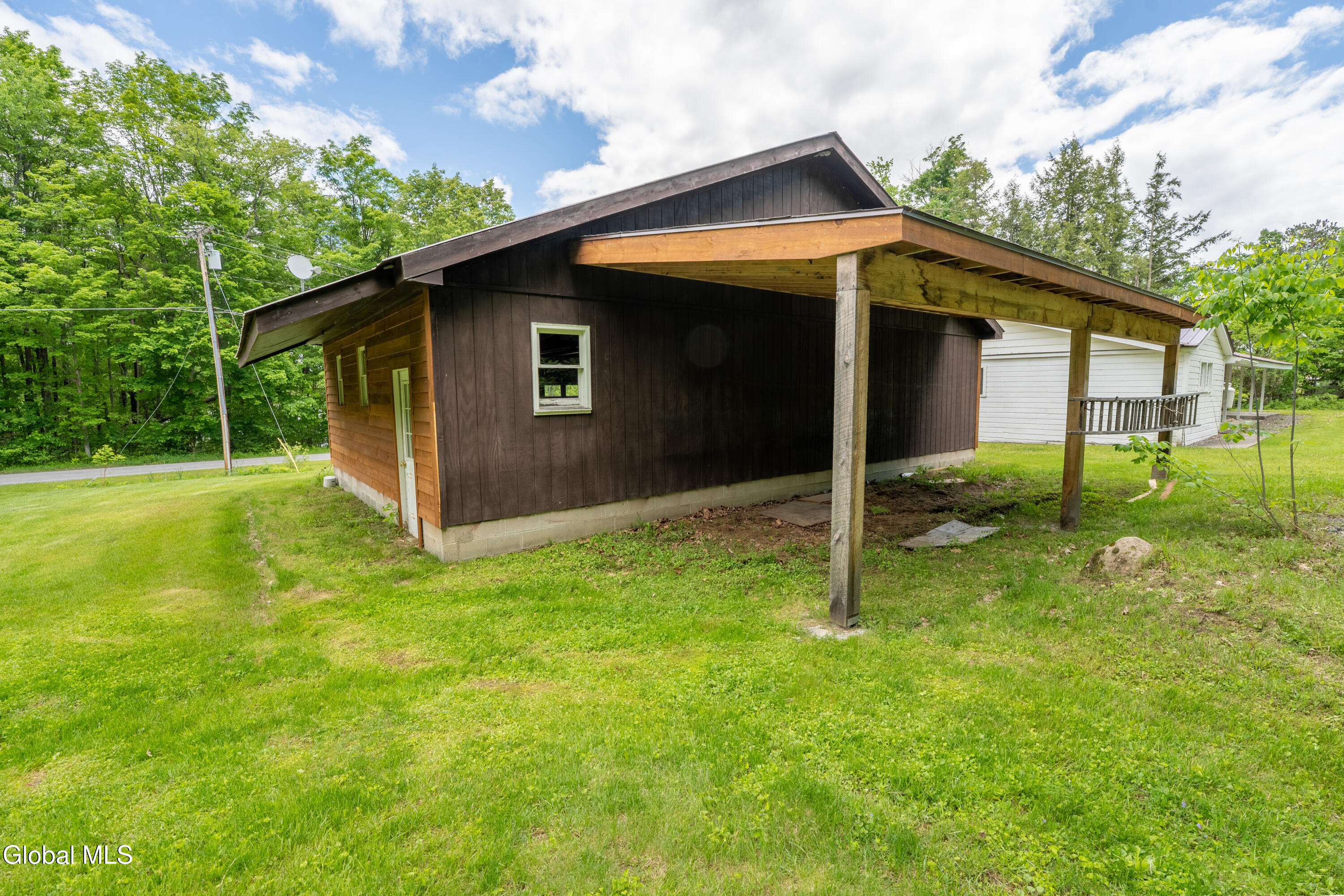 197 Lakeside Drive Mayfield NY 12117