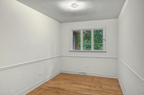 35 Wildwood Lane Selkirk NY 12158