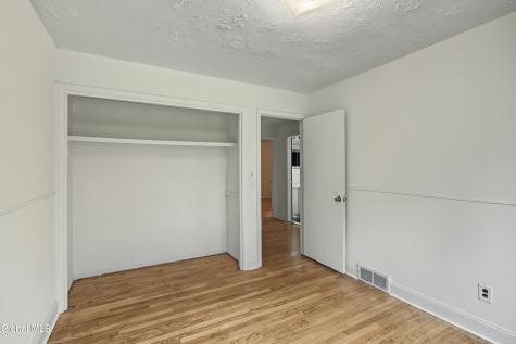 35 Wildwood Lane Selkirk NY 12158