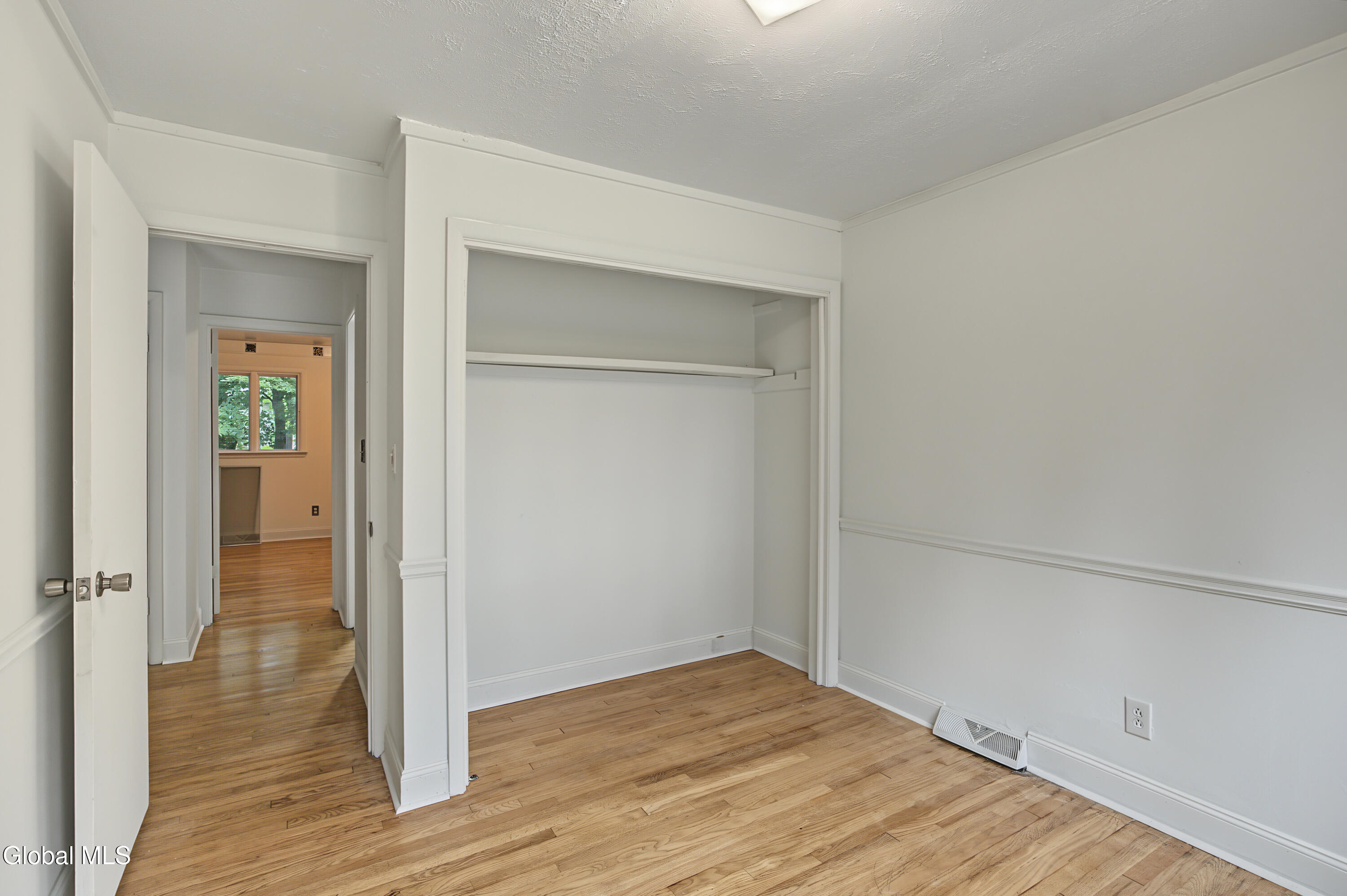 35 Wildwood Lane Selkirk NY 12158