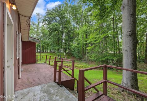 35 Wildwood Lane Selkirk NY 12158