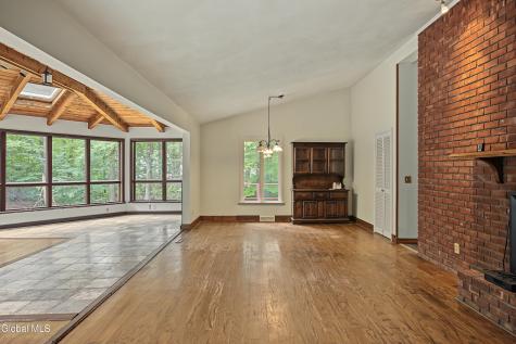 35 Wildwood Lane Selkirk NY 12158