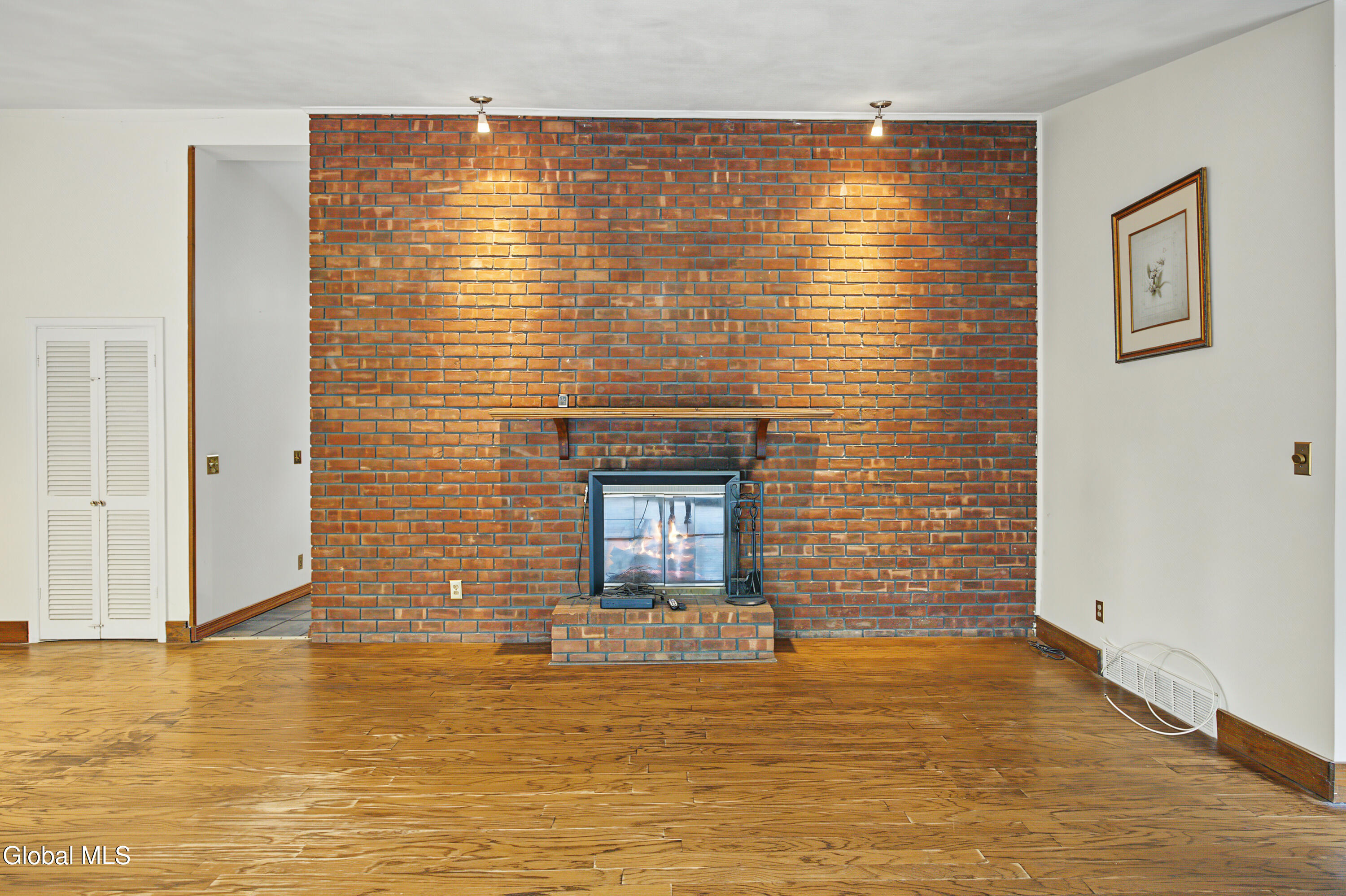 35 Wildwood Lane Selkirk NY 12158