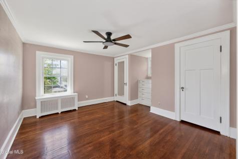 37 Grant Avenue Amsterdam NY 12010