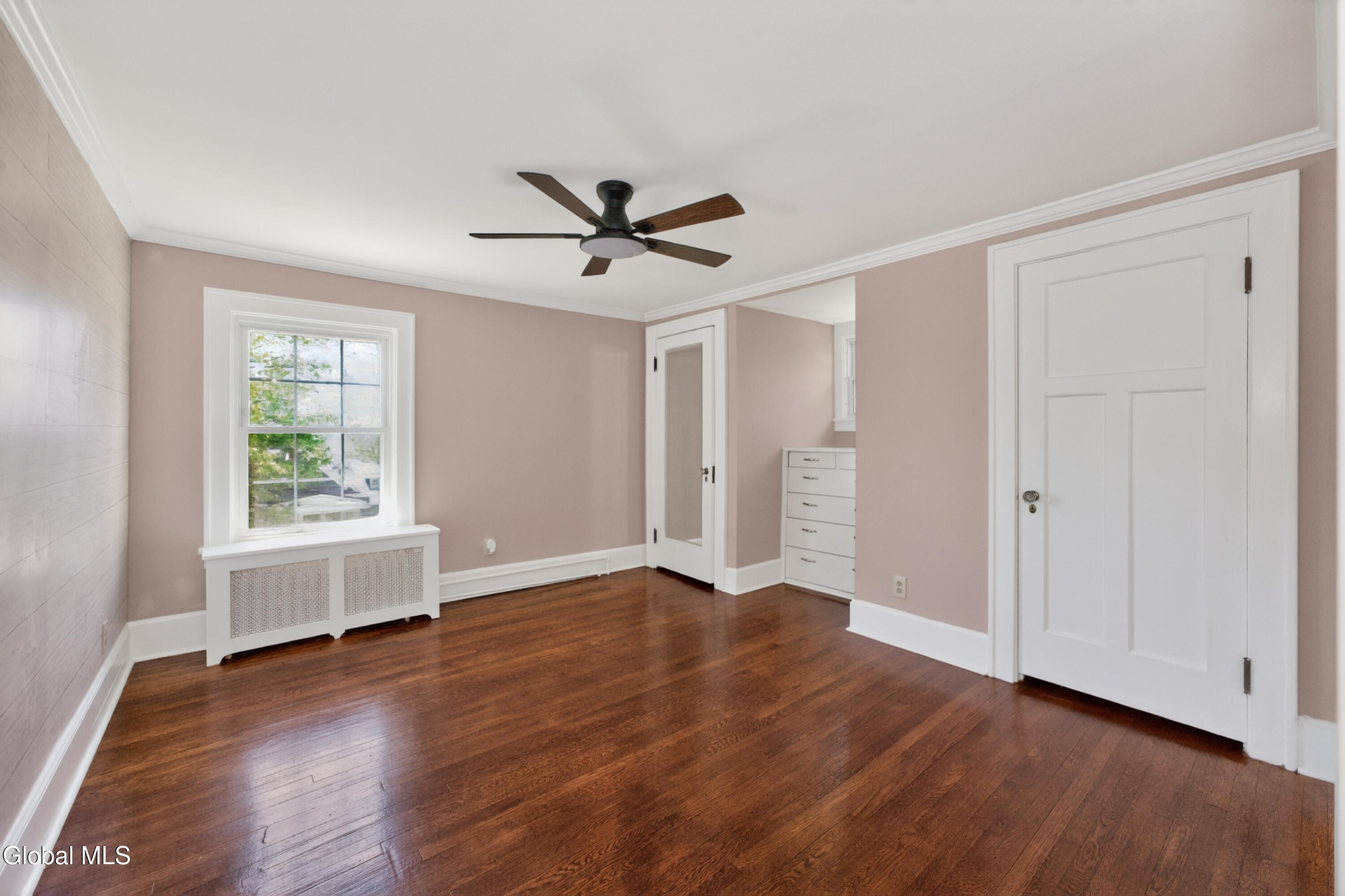 37 Grant Avenue Amsterdam NY 12010