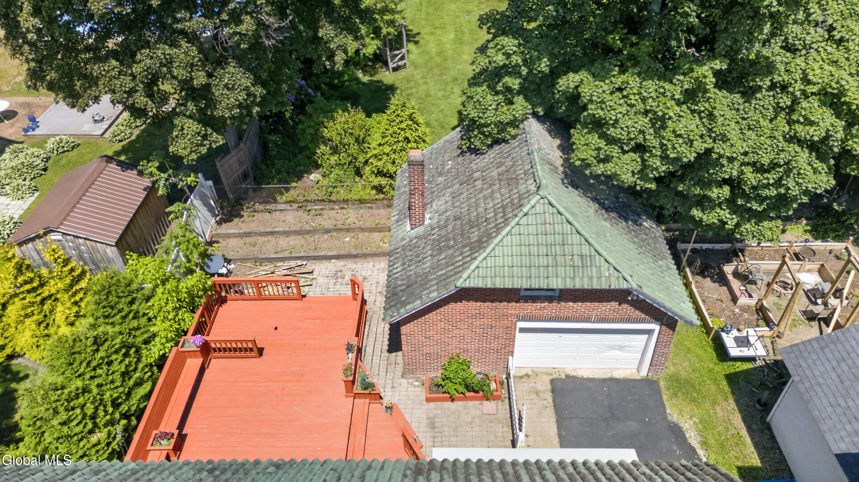 37 Grant Avenue Amsterdam NY 12010