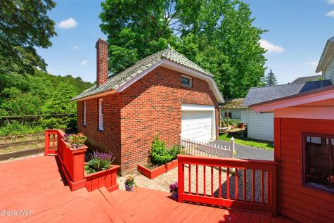 37 Grant Avenue Amsterdam NY 12010