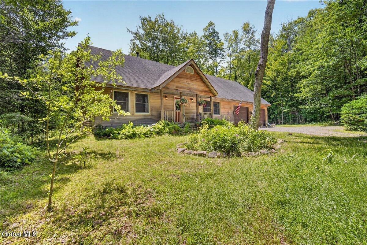69 Chatiemac Trail North Creek NY 12853