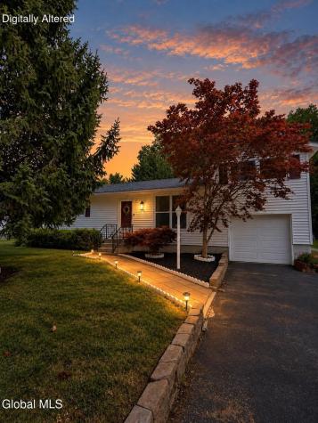 261 Vly Road Schenectady NY 12309