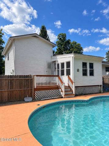 261 Vly Road Schenectady NY 12309