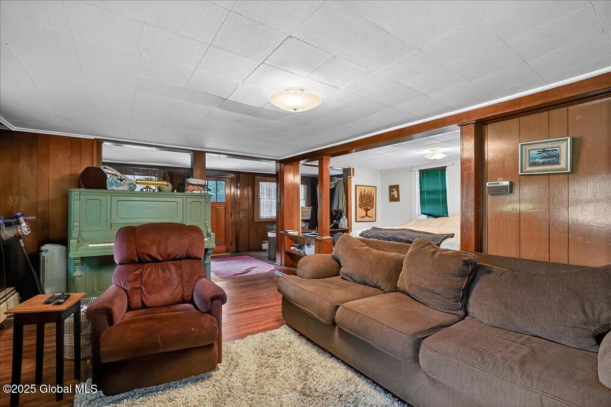 4443 Ny-150 West Sand Lake NY 12196