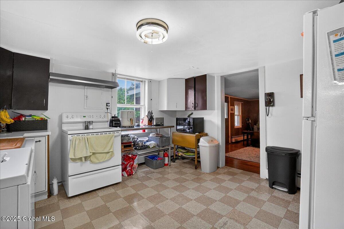 4443 Ny-150 West Sand Lake NY 12196