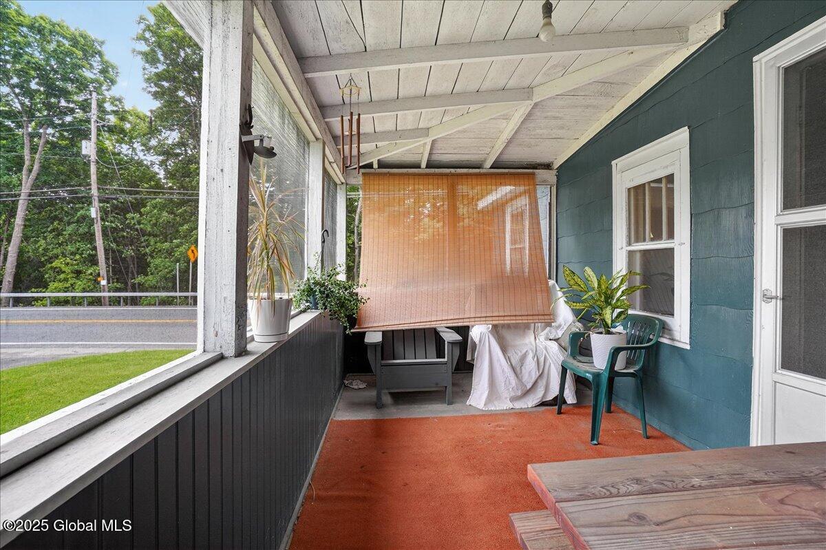 4443 Ny-150 West Sand Lake NY 12196