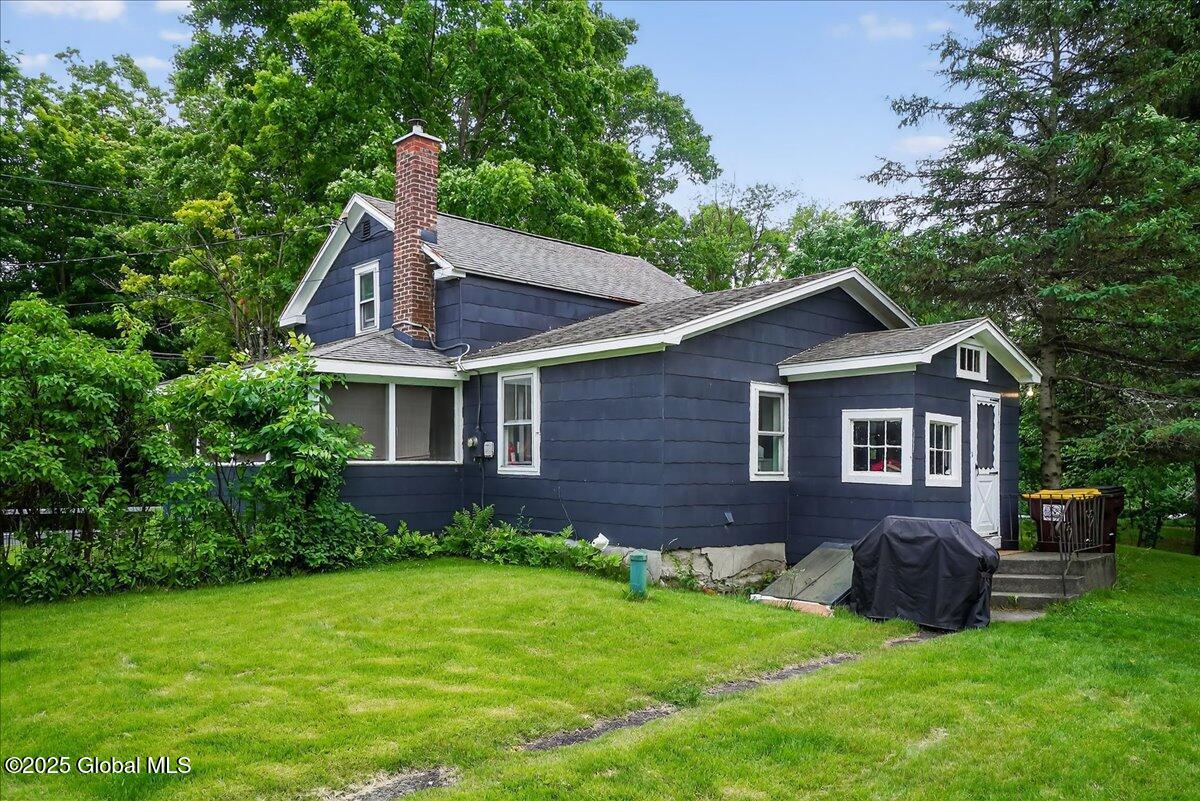 4443 Ny-150 West Sand Lake NY 12196