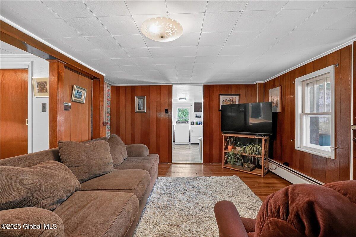 4443 Ny-150 West Sand Lake NY 12196