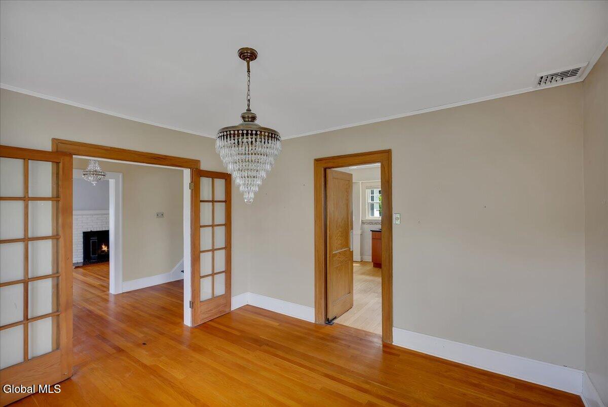 246 S Main Avenue Albany NY 12208