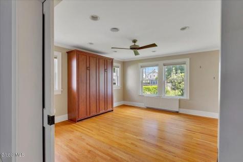 246 S Main Avenue Albany NY 12208