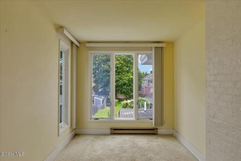 246 S Main Avenue Albany NY 12208