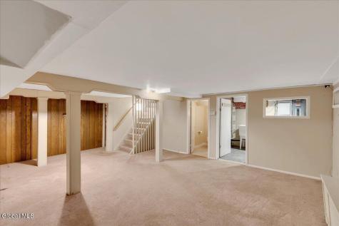 246 S Main Avenue Albany NY 12208