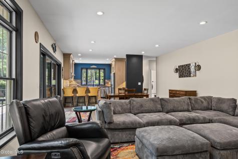 652 Bruno Road Clifton Park NY 12065