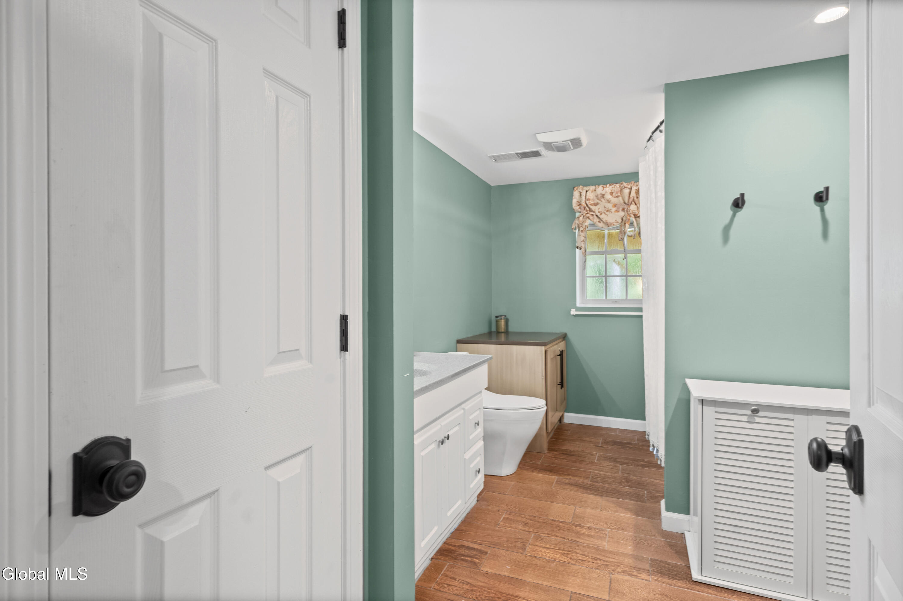652 Bruno Road Clifton Park NY 12065