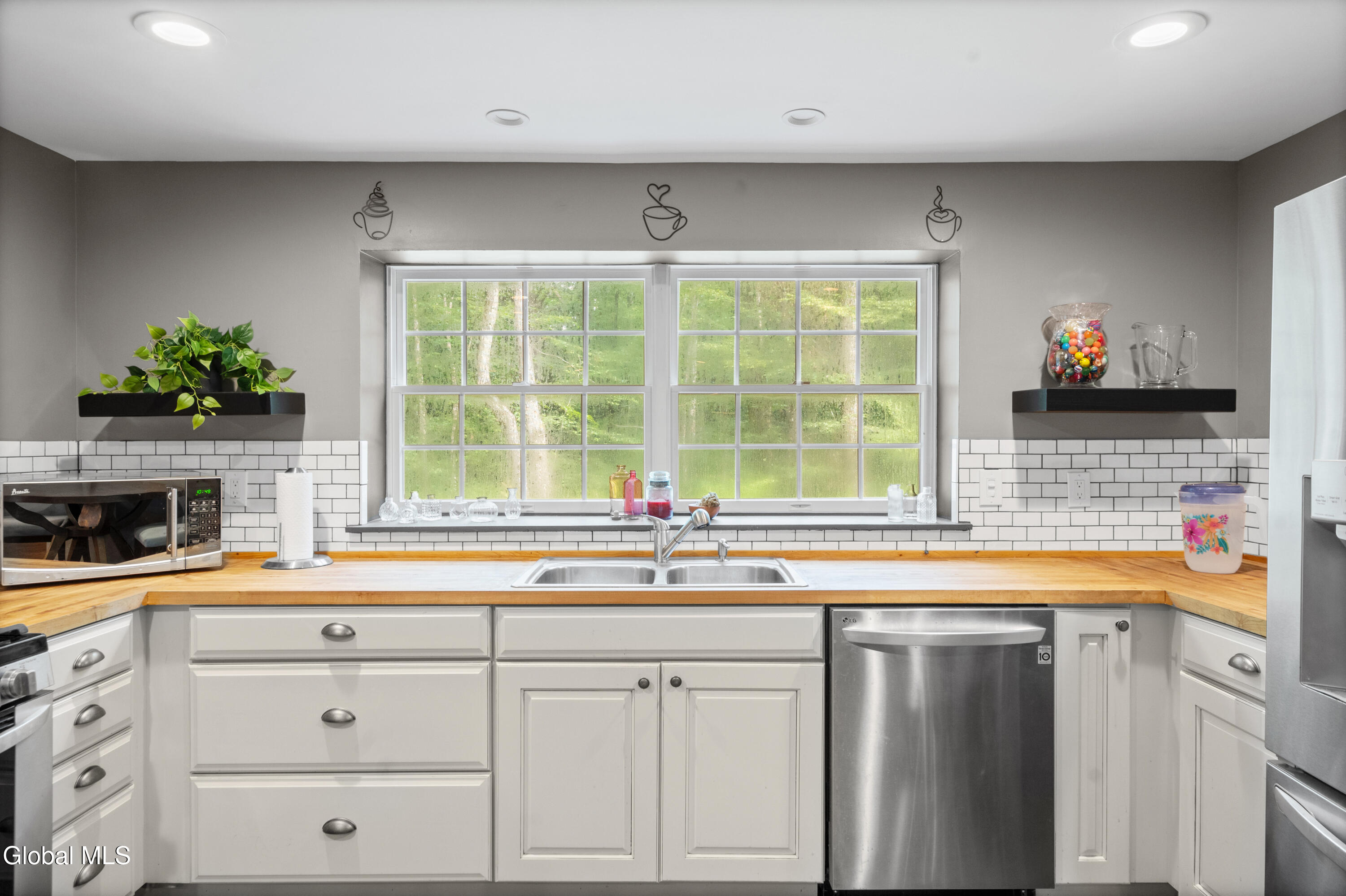 652 Bruno Road Clifton Park NY 12065