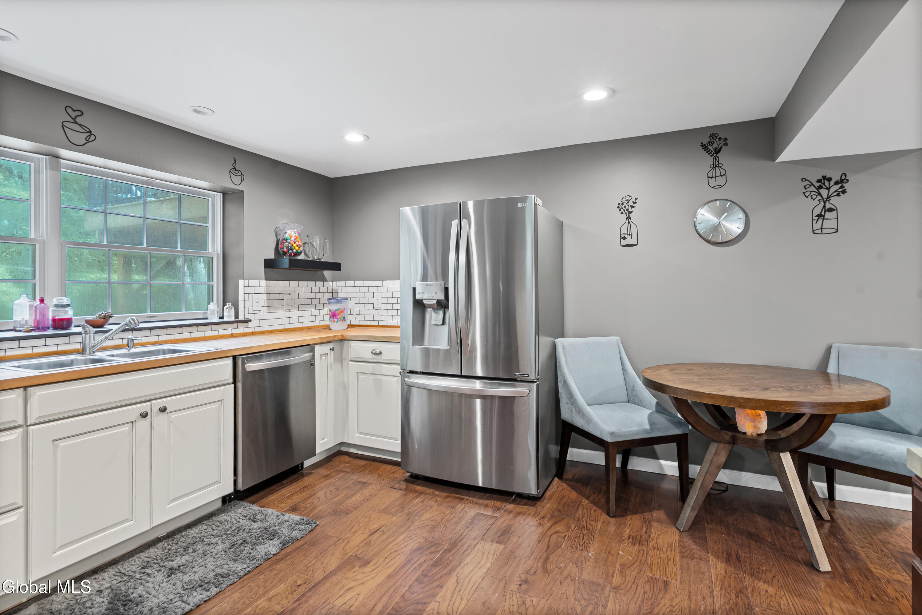 652 Bruno Road Clifton Park NY 12065