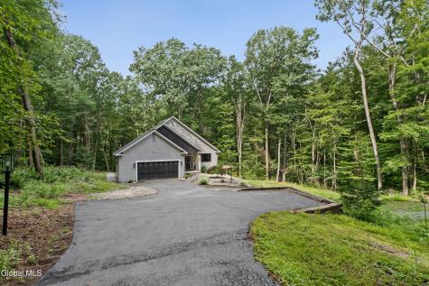 652 Bruno Road Clifton Park NY 12065