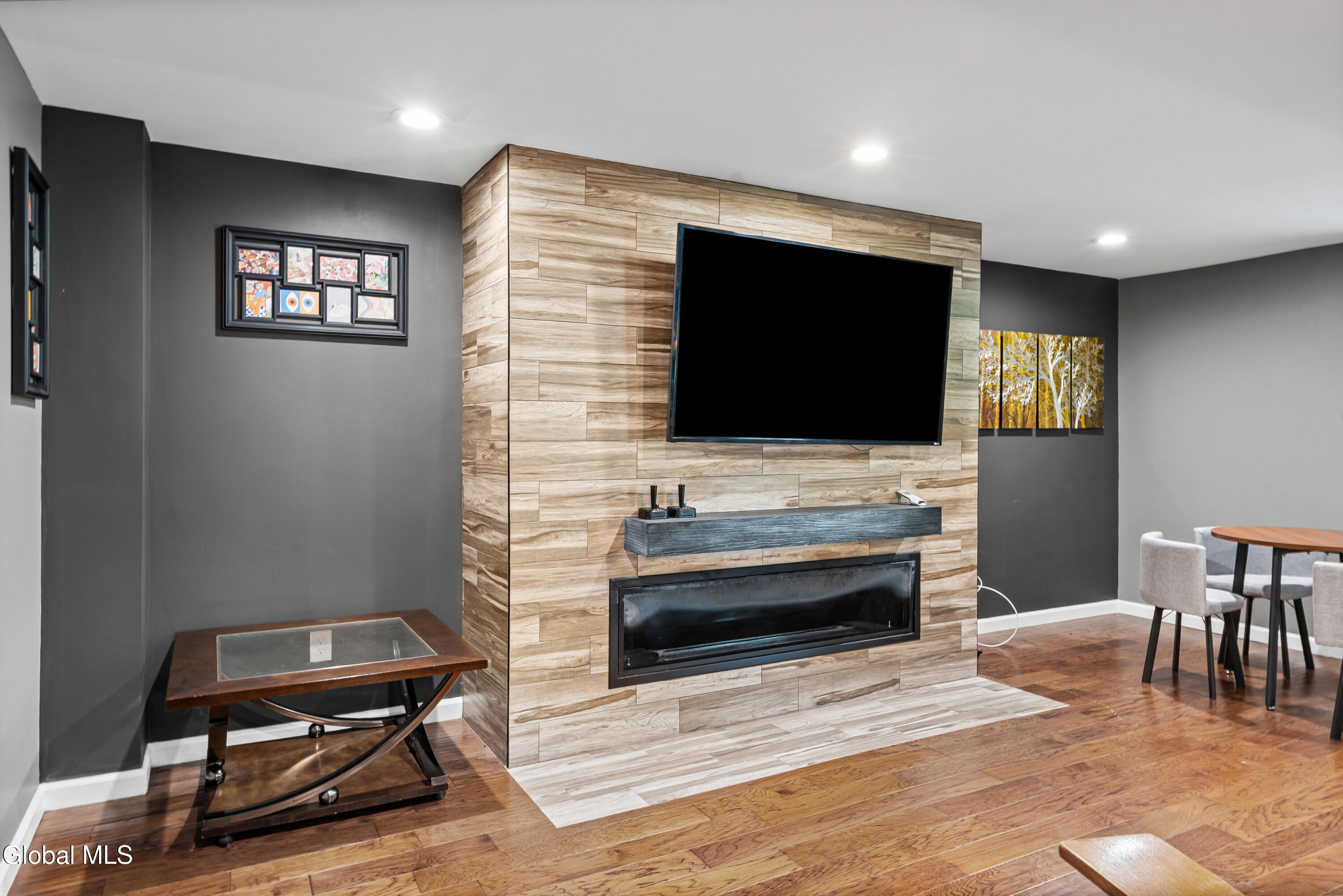 652 Bruno Road Clifton Park NY 12065